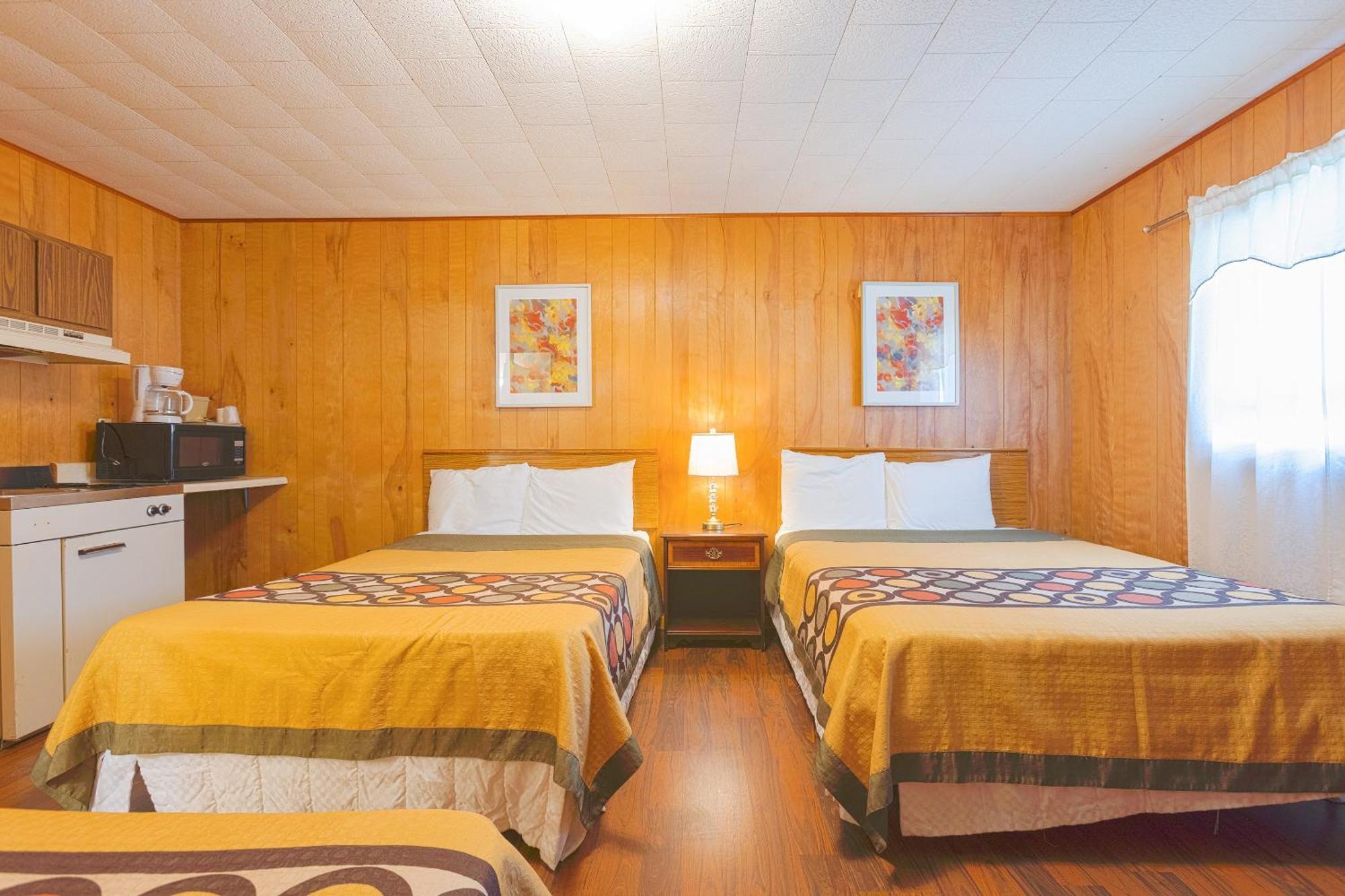 Conneaut Lakeshore Parkside Motel By Oyo Meadville Conneaut Lake المظهر الخارجي الصورة