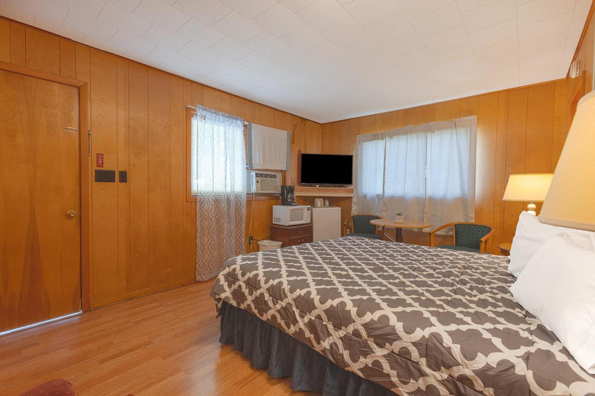 Conneaut Lakeshore Parkside Motel By Oyo Meadville Conneaut Lake المظهر الخارجي الصورة