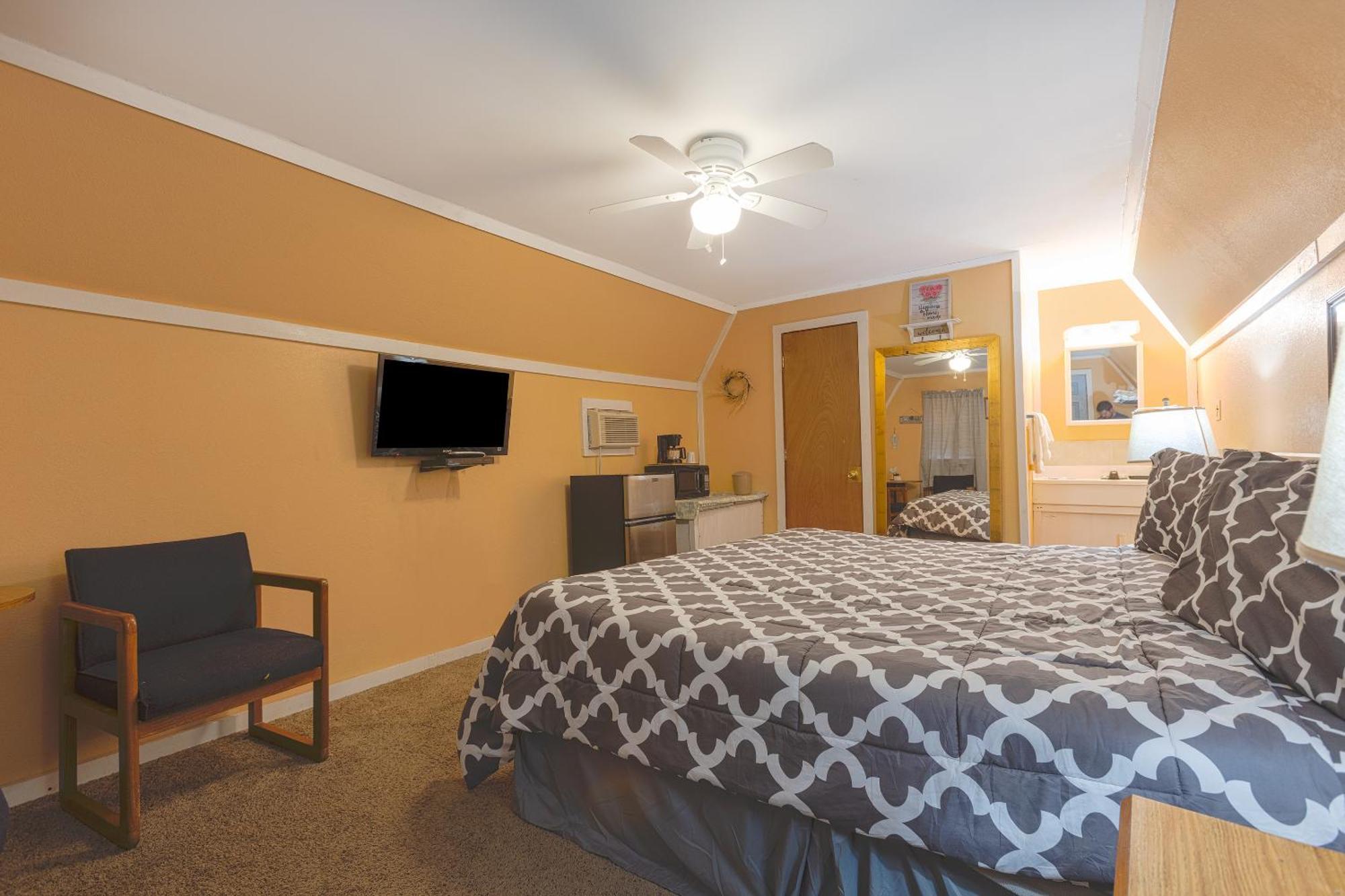 Conneaut Lakeshore Parkside Motel By Oyo Meadville Conneaut Lake المظهر الخارجي الصورة